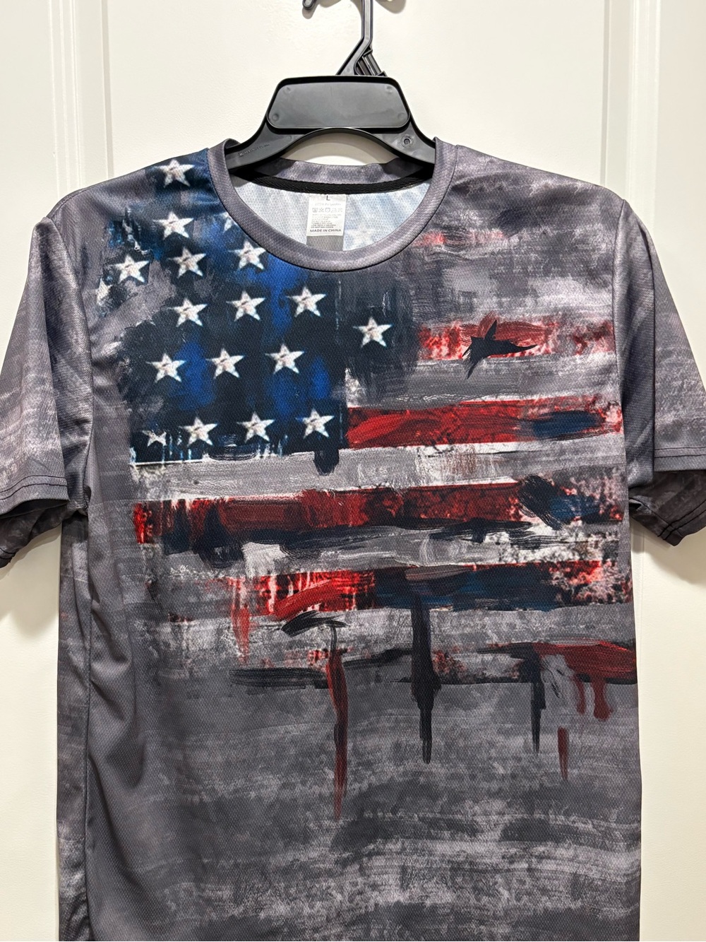 Men's Gray American Flag Graphic Tee - Red, White & Blue FRONT/BACK SIZE LARGE